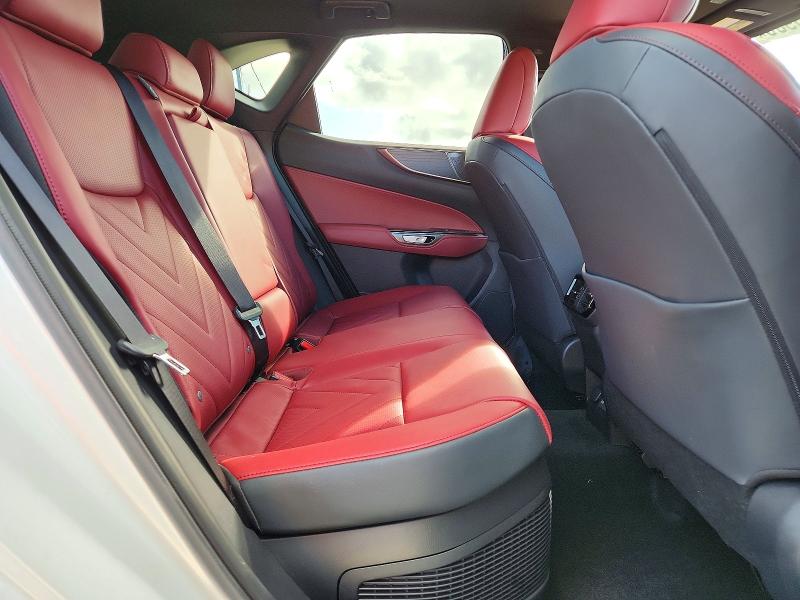 Снимка 11 от търг – 2025 LEXUS NX 350 с VIN JTJHKCEZ7S2058987