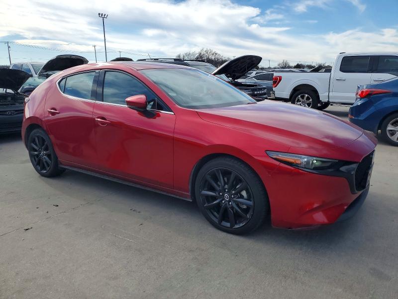 Photo 4 from auction – 2019 MAZDA 3 PREMIUM with VIN JM1BPBNM4K1129285