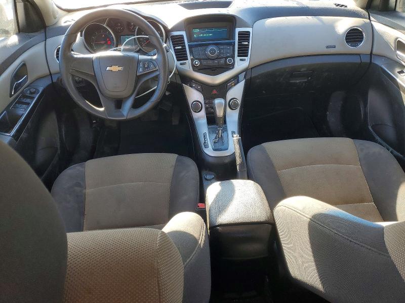 Photo 8 from auction – 2012 CHEVROLET CRUZE with VIN 1G1PC5SH2C7308944