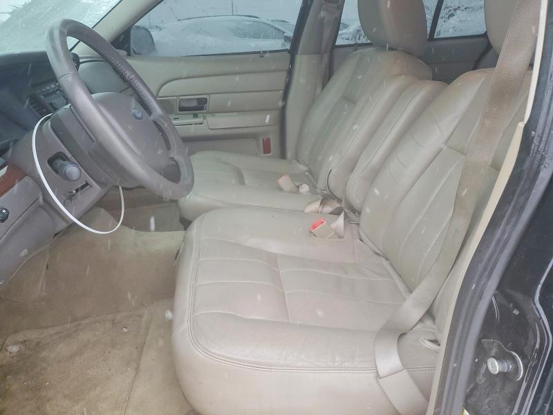 Photo 7 from auction – 2011 FORD CROWN VICTORIA with VIN 2FABP7EV4BX165898