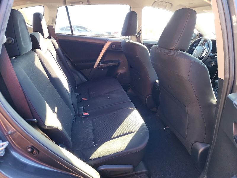 Photo 10 from auction – 2018 TOYOTA RAV4 with VIN JTMZFREV2JJ738957