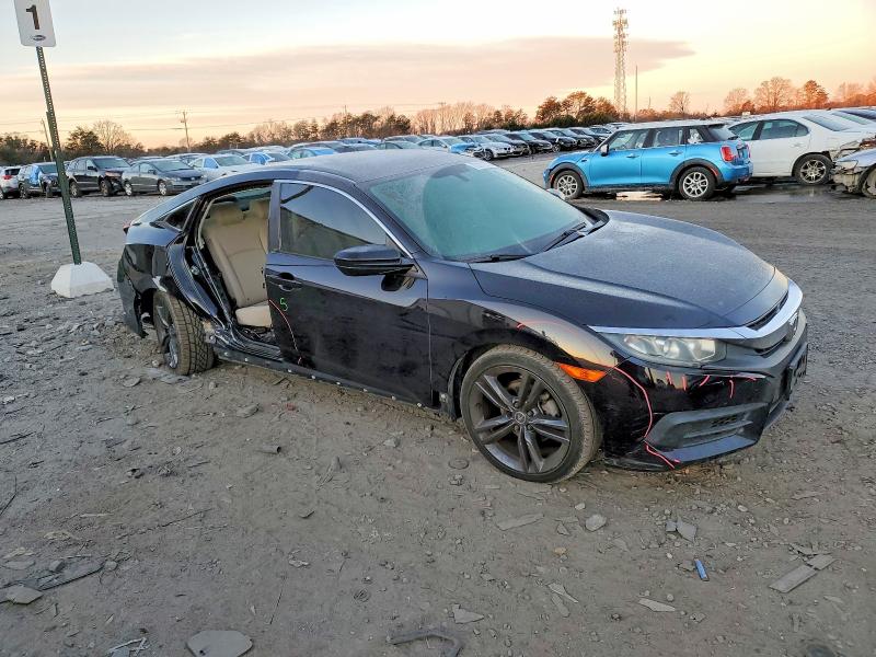 Photo 4 from auction – 2016 HONDA CIVIC LX with VIN 19XFC2F55GE043041