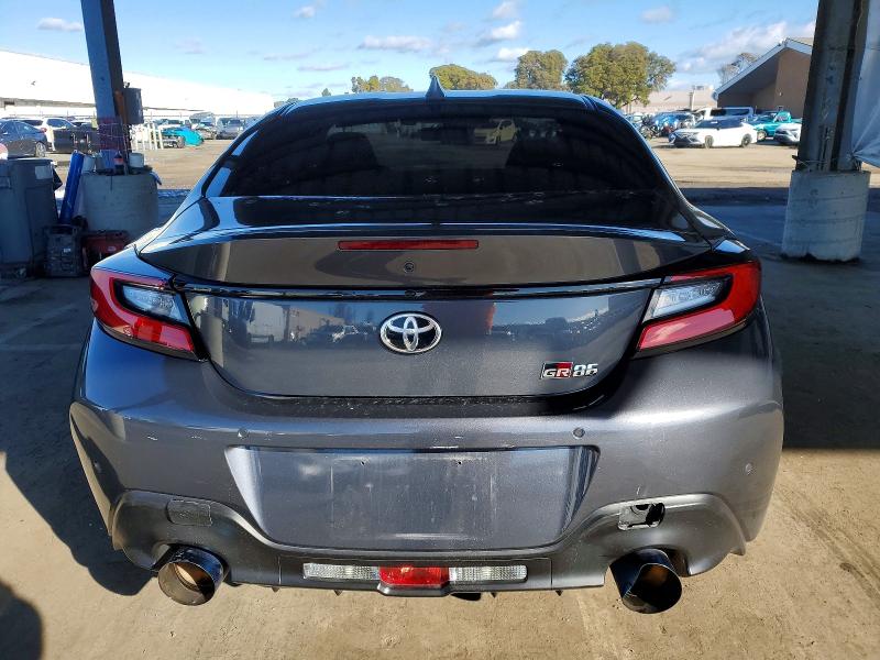 Photo 6 from auction – 2023 TOYOTA GR86 with VIN JF1ZNBC1XP8759832