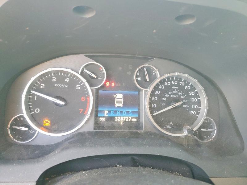 Photo 9 from auction – 2014 TOYOTA TUNDRA with VIN 5TFUW5F10EX400877
