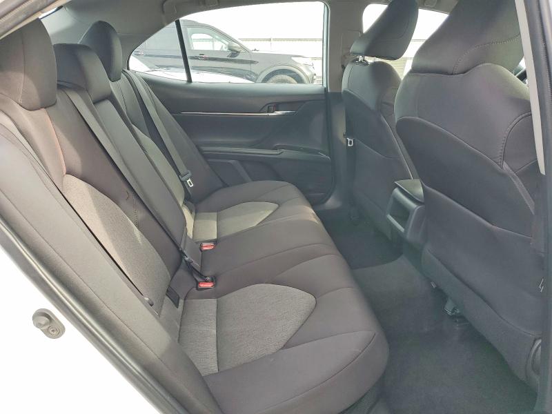 Photo 10 from auction – 2020 TOYOTA CAMRY LE with VIN 4T1C31AK0LU535395