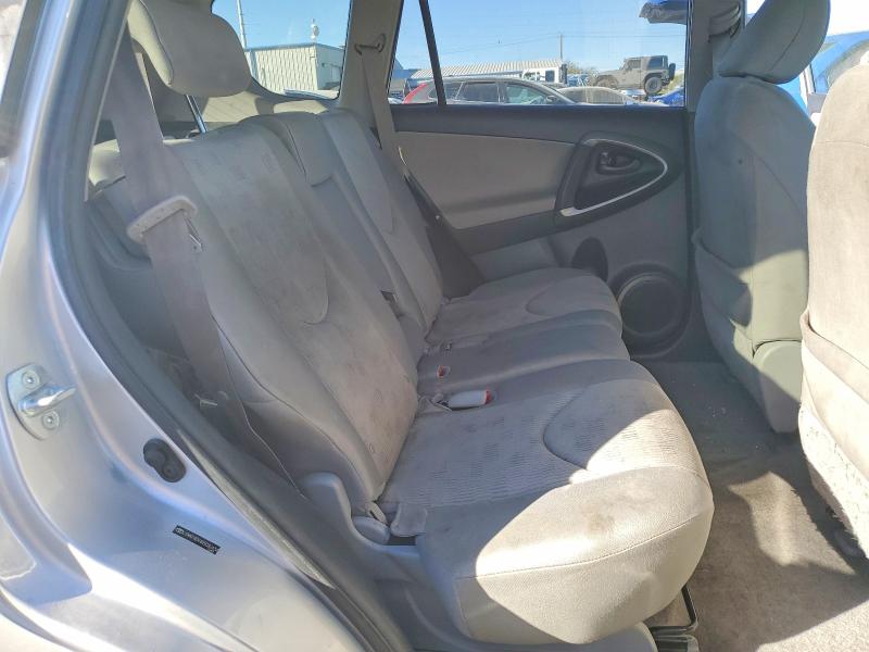 Photo 11 from auction – 2010 TOYOTA RAV4 with VIN JTMKF4DV4A5030434