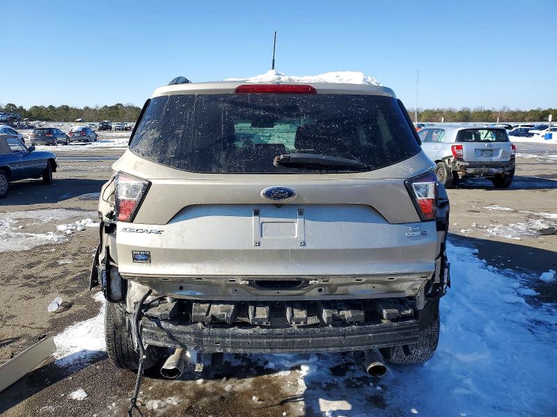 Photo 6 from auction – 2017 FORD ESCAPE with VIN 1FMCU9GD7HUA89368