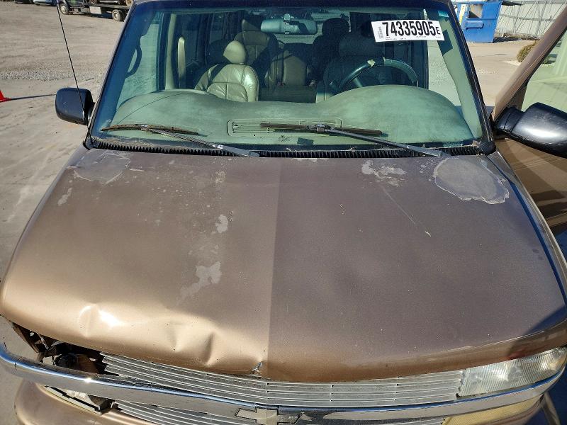 Photo 12 from auction – 2003 CHEVROLET ASTRO with VIN 1GNDM19X13B109157