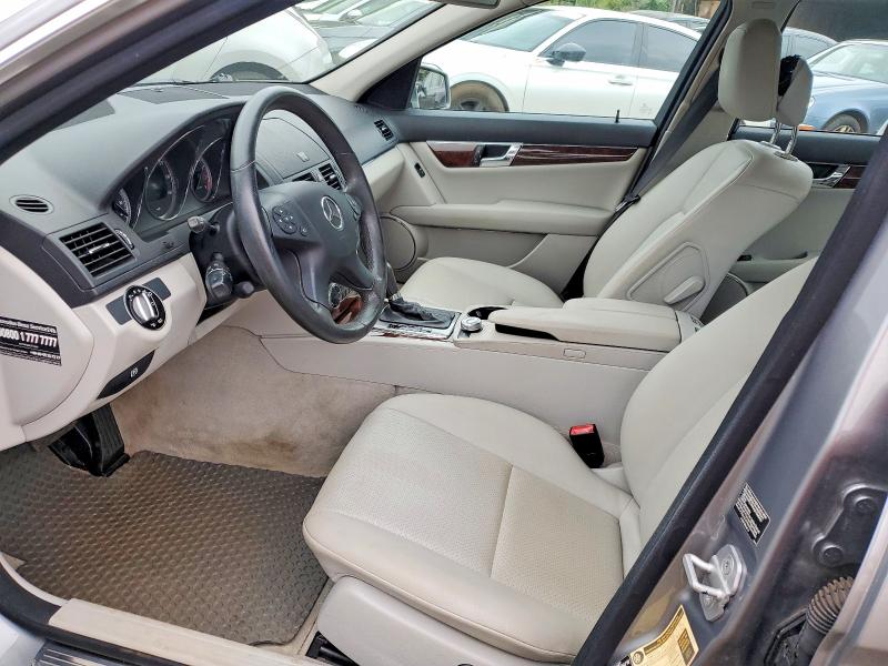 Photo 7 from auction – 2010 MERCEDES-BENZ C with VIN WDDGF5EB3AA400754