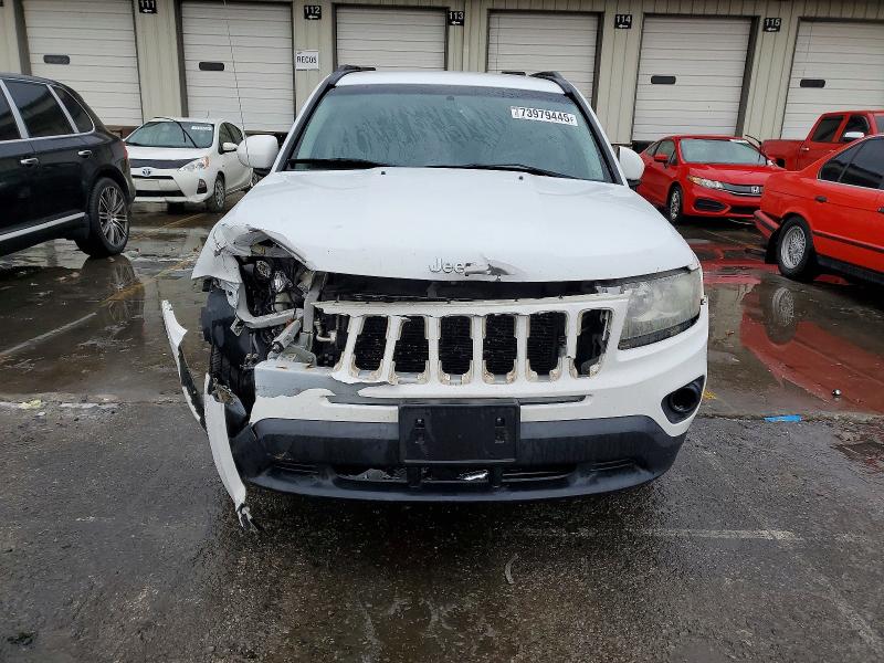 Photo 5 from auction – 2016 JEEP COMPASS with VIN 1C4NJCEA4GD675889