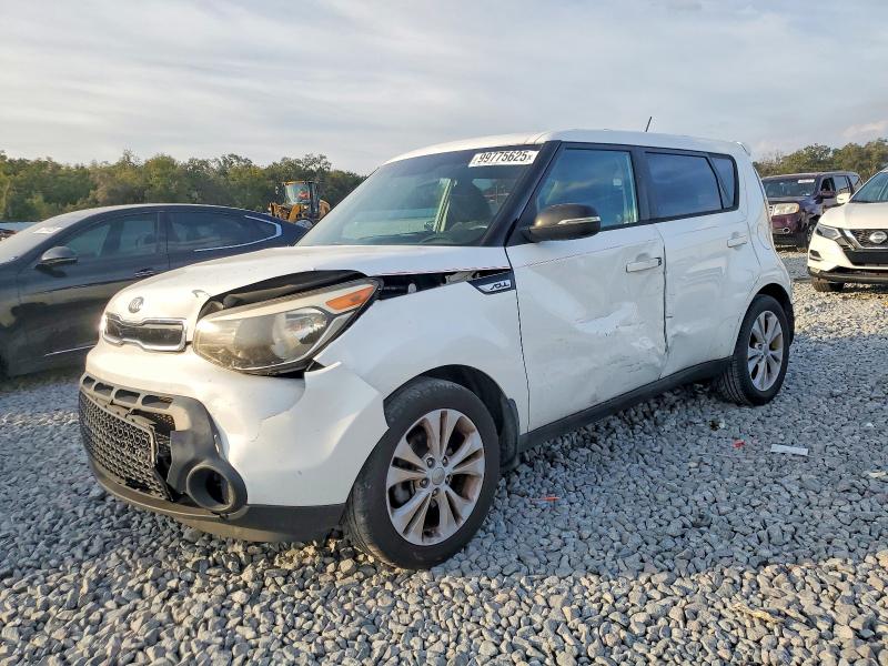 KIA SOUL + 2014 with VIN KNDJP3A59E7038191 - Photo from auction