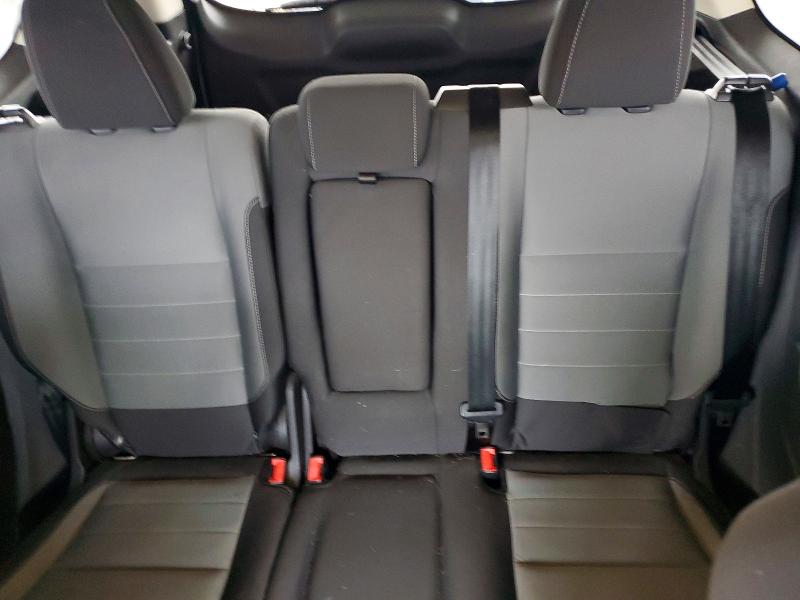 Photo 10 from auction – 2016 FORD ESCAPE with VIN 1FMCU0GX1GUC33405