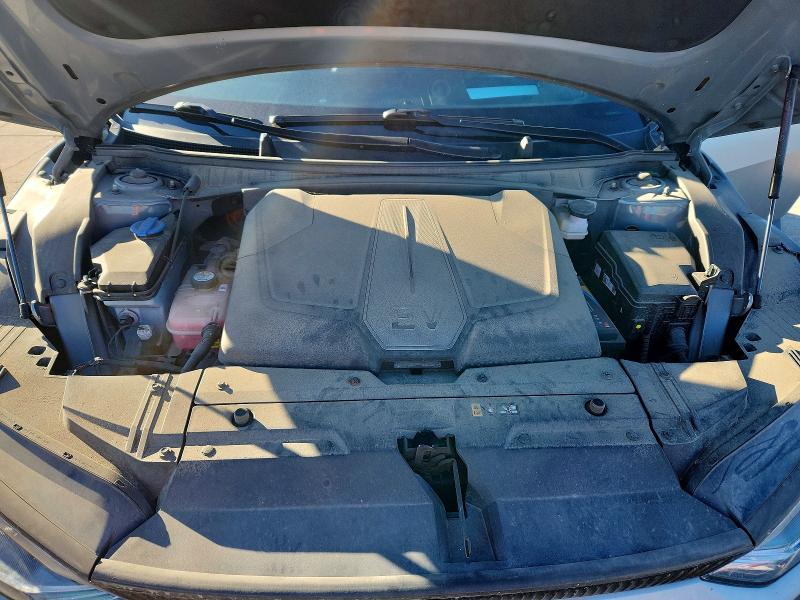 Photo 12 from auction – 2022 KIA EV6 LIGHT with VIN KNDC3DLC2N5041774