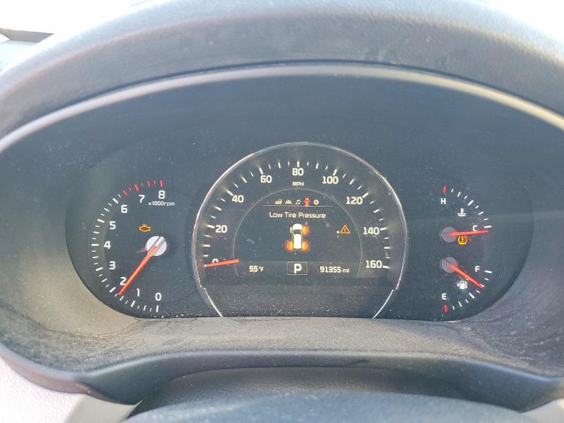 Photo 9 from auction – 2017 KIA SORENTO EX with VIN 5XYPHDA16HG243856