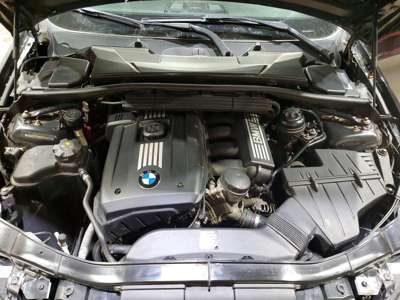 Photo 11 from auction – 2011 BMW 328 XI with VIN WBAPK7G56BNN69926