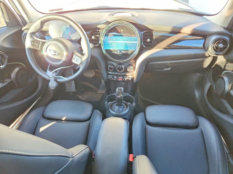 Photo 8 from auction – 2023 MINI COOPER with VIN WMW53DK0XP2U01133