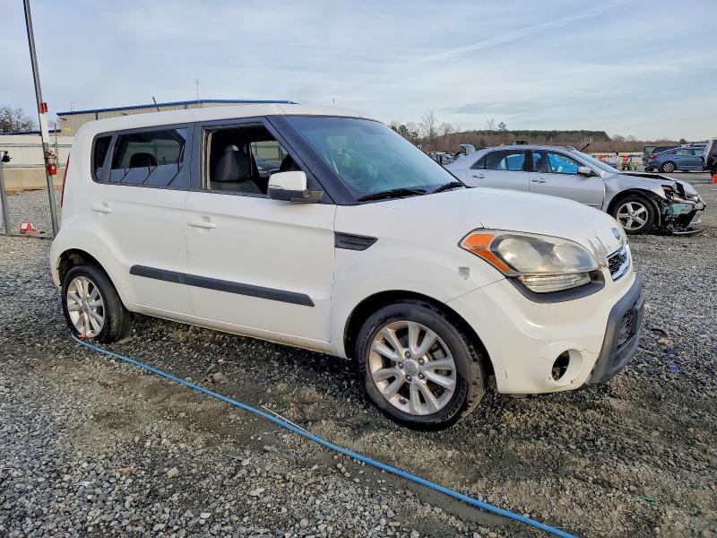 Снимка 4 от търг – 2012 KIA SOUL + с VIN KNDJT2A63C7409499