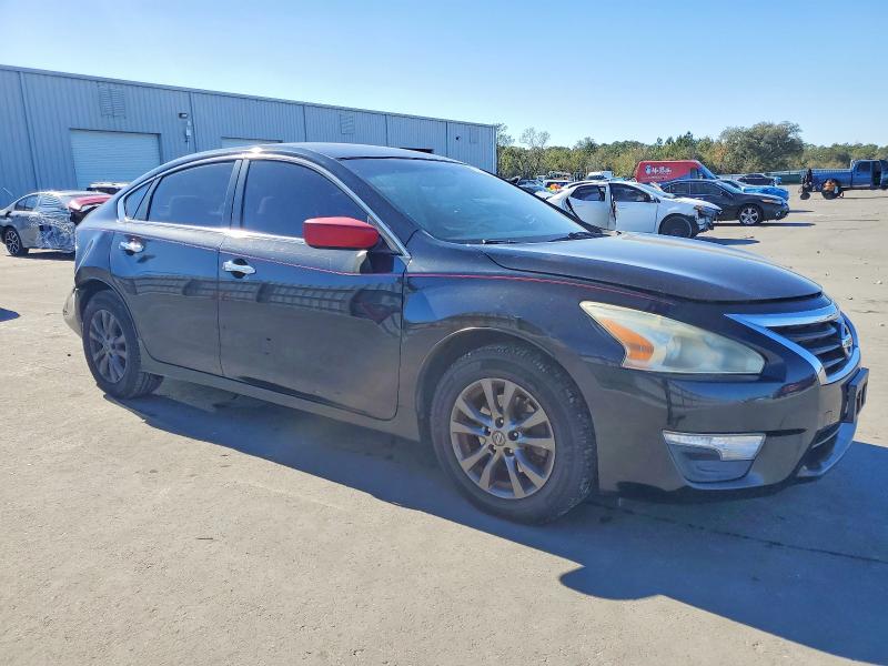 Photo 4 from auction – 2015 NISSAN ALTIMA with VIN 1N4AL3AP3FN392546