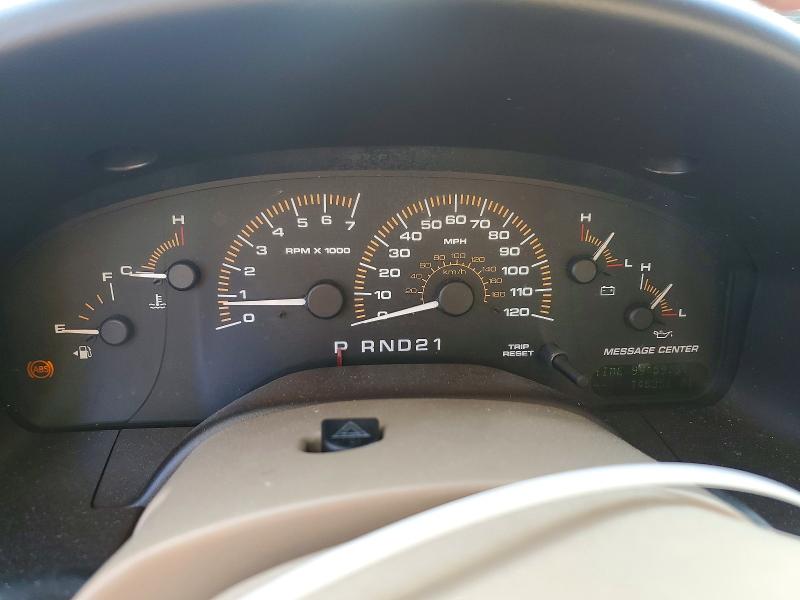 Photo 9 from auction – 2003 FORD EXPEDITION with VIN 1FMFU17L53LA63436