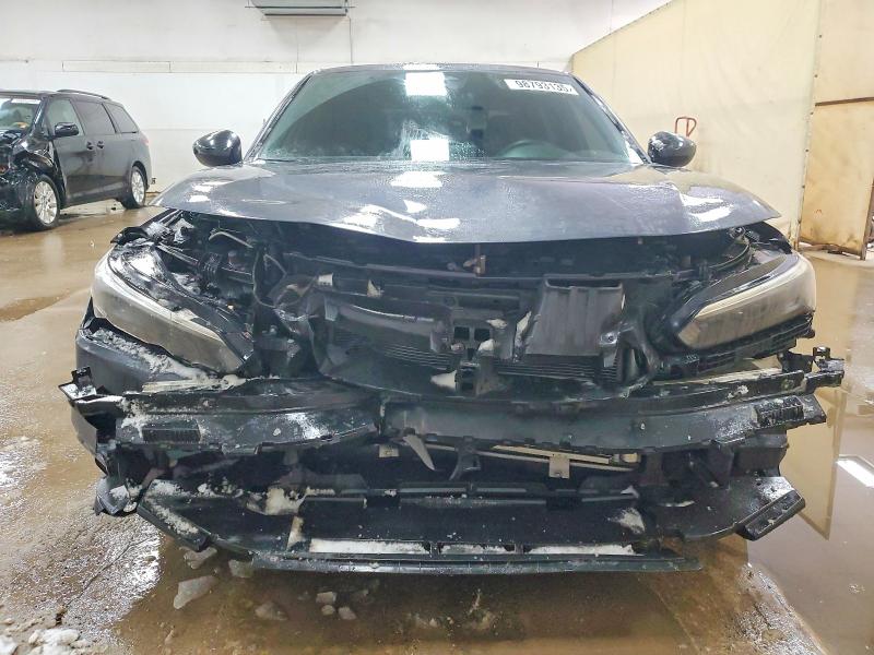 Photo 5 from auction – 2022 HONDA CIVIC SPOR with VIN 2HGFE2F51NH570264