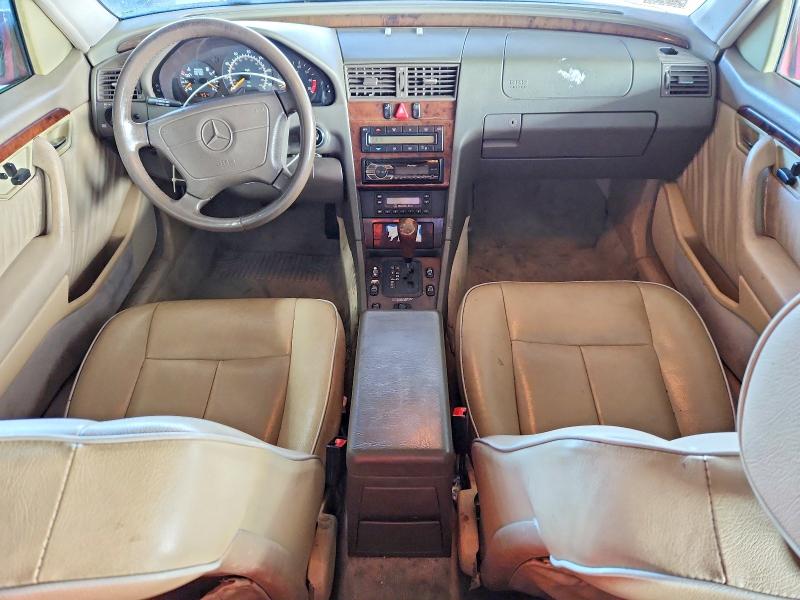 Photo 8 from auction – 1997 MERCEDES-BENZ C with VIN WDBHA23E4VF502144