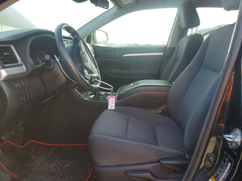 Photo 7 from auction – 2018 TOYOTA HIGHLANDER with VIN 5TDZZRFH7JS273045