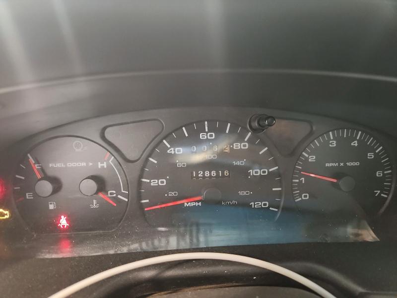 Photo 9 from auction – 2001 MERCURY SABLE LS with VIN 1MEFM53U11G643460