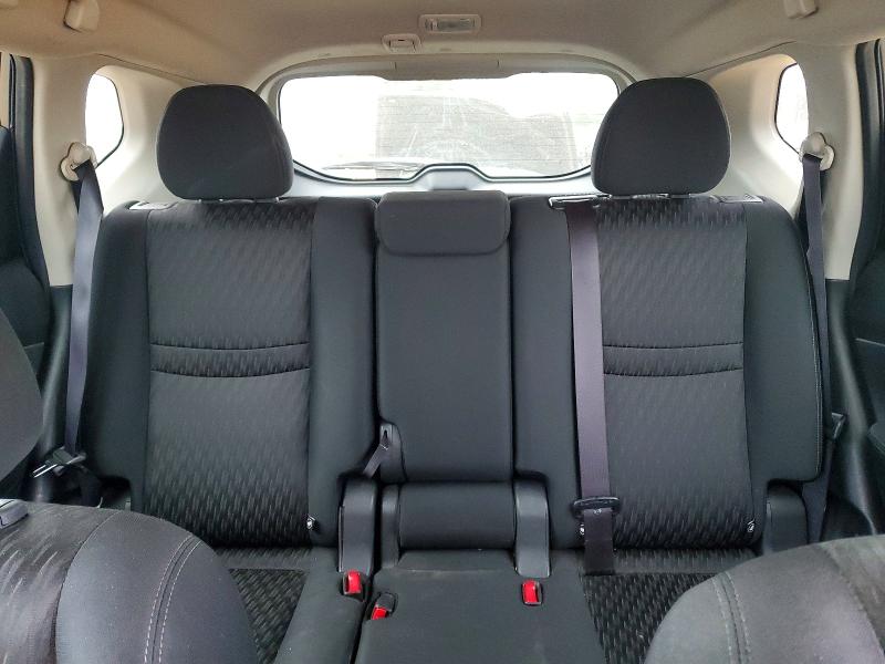 Photo 10 from auction – 2018 NISSAN ROGUE S with VIN KNMAT2MT2JP569937