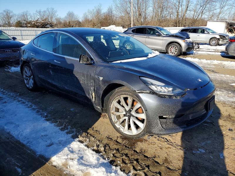 Photo 4 from auction – 2020 TESLA MODEL 3 with VIN 5YJ3E1EB8LF666544