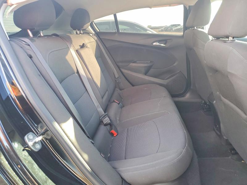 Photo 10 from auction – 2018 CHEVROLET CRUZE LT with VIN 3G1BE6SM3JS607171