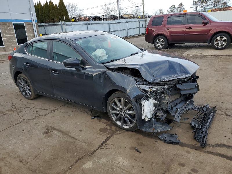 Photo 4 from auction – 2018 MAZDA 3 with VIN 3MZBN1V38JM274920