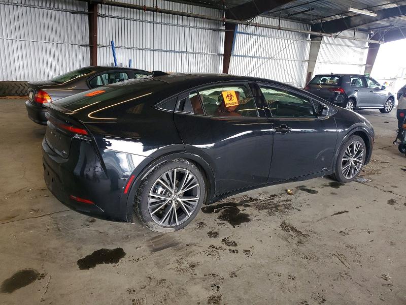 Photo 3 from auction – 2026 TOYOTA PRIUS with VIN JTDADABU2T3033888