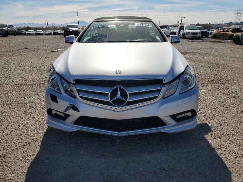Photo 5 from auction – 2011 MERCEDES-BENZ E 550 with VIN WDDKK7CF4BF084938