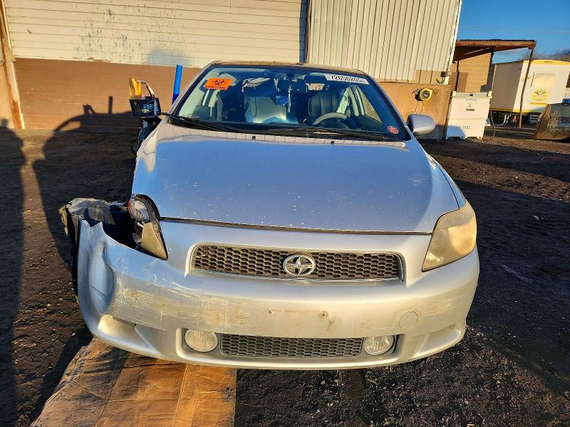 Photo 5 from auction – 2006 TOYOTA SCION TC with VIN JTKDE167660115393
