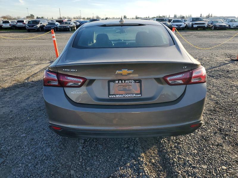 Photo 6 from auction – 2020 CHEVROLET MALIBU with VIN 1G1ZD5ST3LF033648