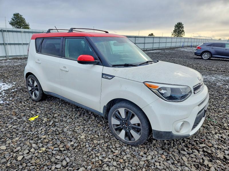 Photo 4 from auction – 2017 KIA SOUL + with VIN KNDJP3A55H7438205