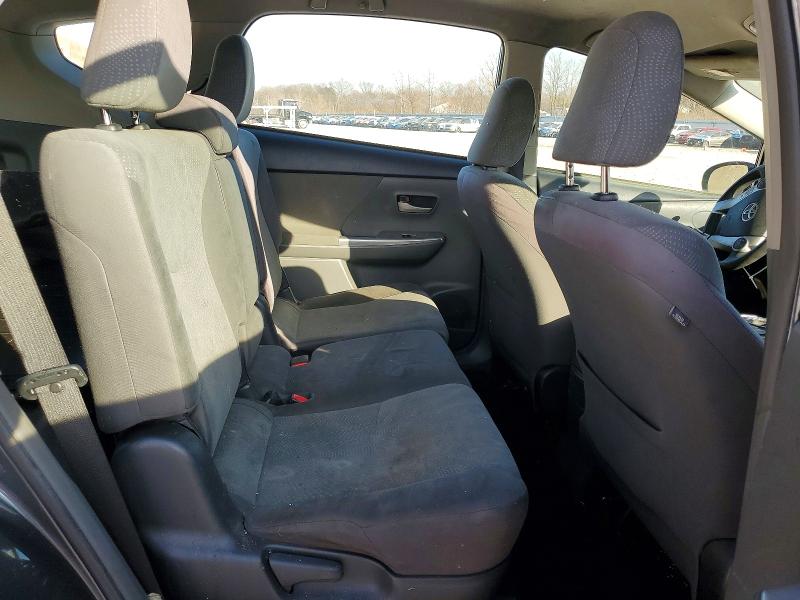 Photo 10 from auction – 2012 TOYOTA PRIUS V with VIN JTDZN3EUXC3088029