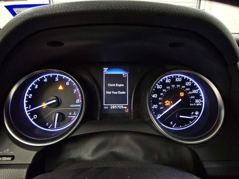 Photo 9 from auction – 2018 TOYOTA CAMRY L with VIN JTNB11HK2J3017945