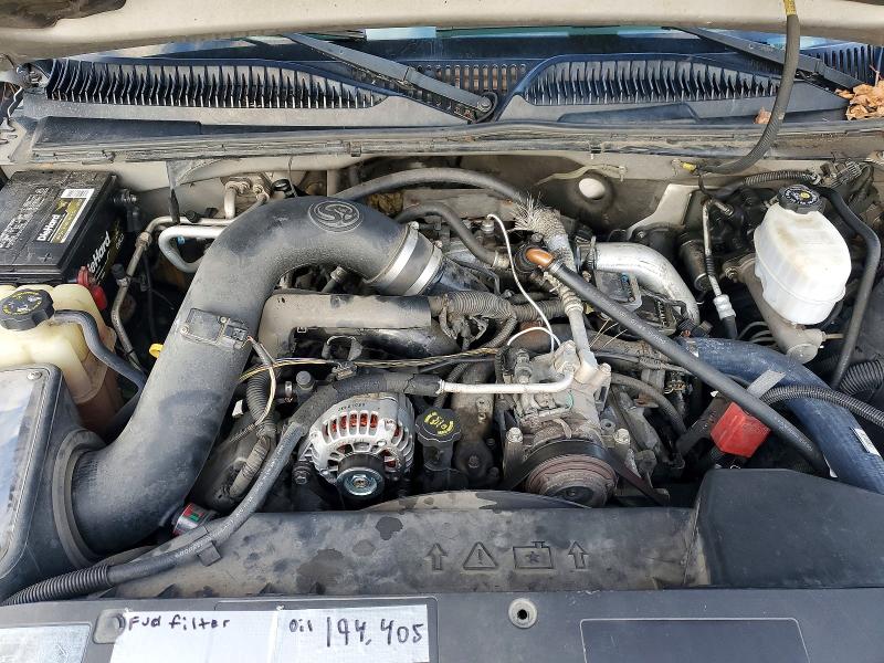 Photo 11 from auction – 2005 CHEVROLET SILVERADO with VIN 1GCHK23255F839023