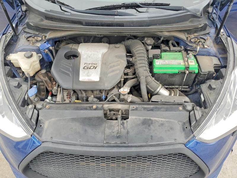 Photo 11 from auction – 2016 HYUNDAI VELOSTER T with VIN KMHTC6AE7GU267622