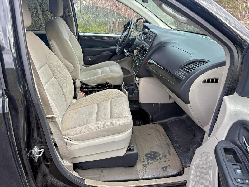Photo 5 from auction – 2016 DODGE GRAND CARA with VIN 2C4RDGCG9GR145440