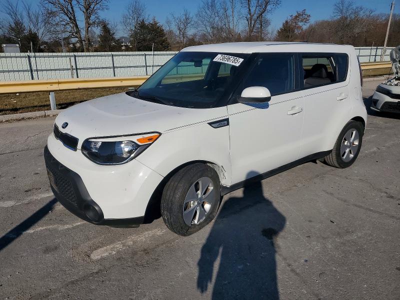 KIA SOUL 2016 with VIN KNDJN2A25G7348377 - Photo from auction