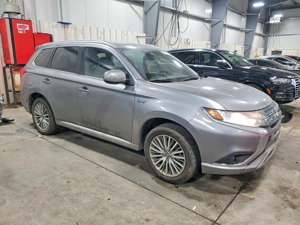 Photo 4 from auction – 2022 MITSUBISHI OUTLANDER with VIN JA4J2VA73NZ027794