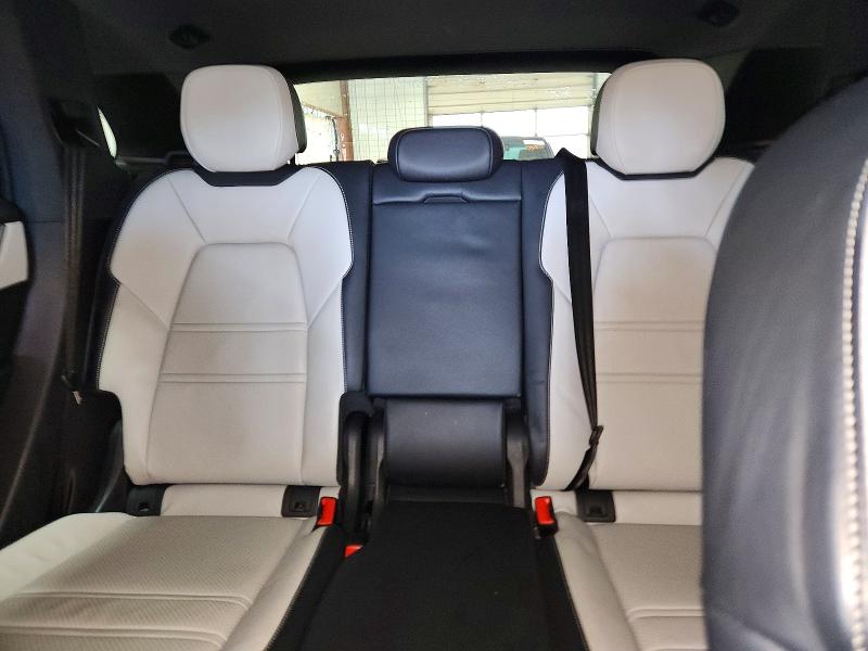 Photo 10 from auction – 2024 PORSCHE CAYENNE with VIN WP1AA2AY7RDA04505