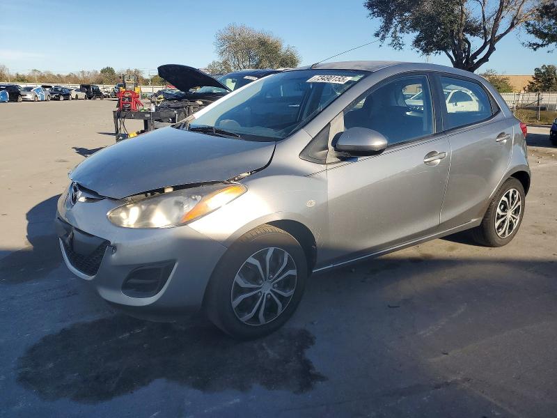 MAZDA MAZDA2 2012 with VIN JM1DE1KY8C0132892 - Photo from auction