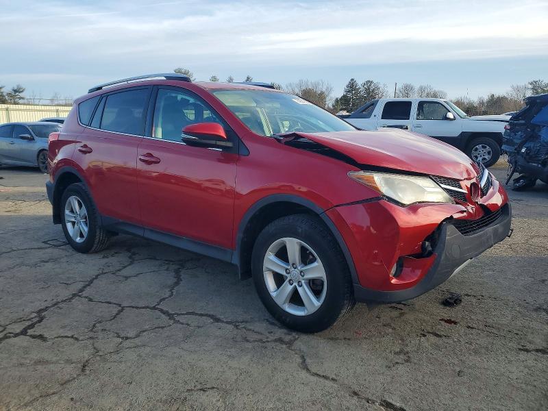 Photo 4 from auction – 2013 TOYOTA RAV4 XLE with VIN 2T3RFREV3DW123162