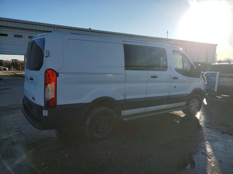Photo 3 from auction – 2018 FORD TRANSIT with VIN 1FTYR1ZM4JKB17896