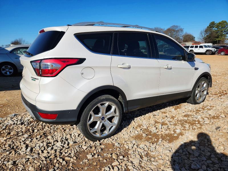 Foto 3 de la subasta – 2017 FORD ESCAPE TIT con VIN 1FMCU0J91HUB95136