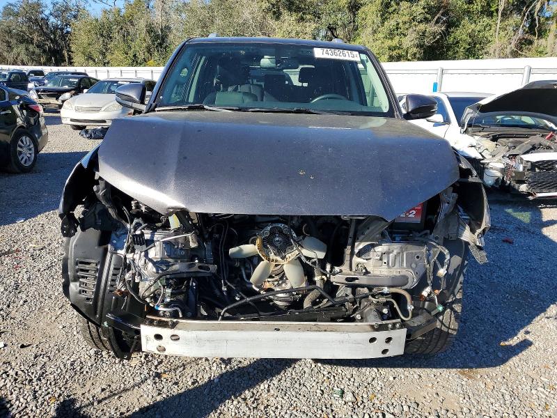 Photo 5 from auction – 2016 TOYOTA 4RUNNER with VIN JTEZU5JRXG5142662