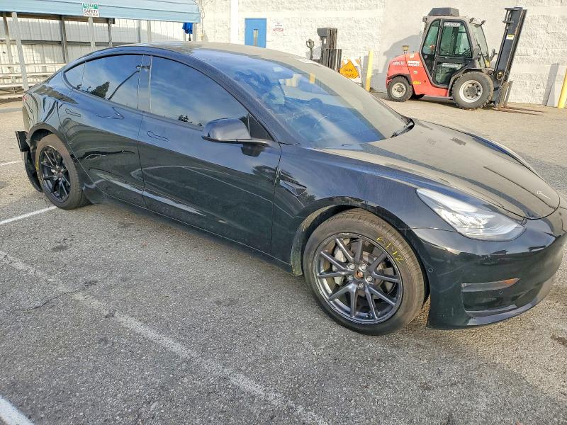 Photo 4 from auction – 2022 TESLA 3 with VIN 5YJ3E1EB2NF241968